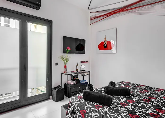 Artrock Experience - Pop Loft Gallery - 24mq - Hermoupoli