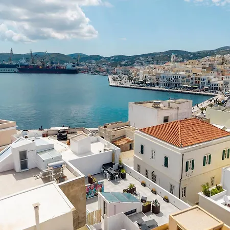 Artrock Experience - Pop Loft Gallery - 24mq - Hermoupoli