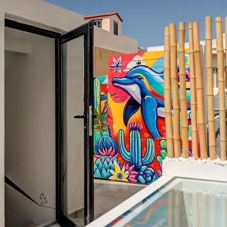 Artrock Experience - Pop Loft Gallery - 24mq - Hermoupoli