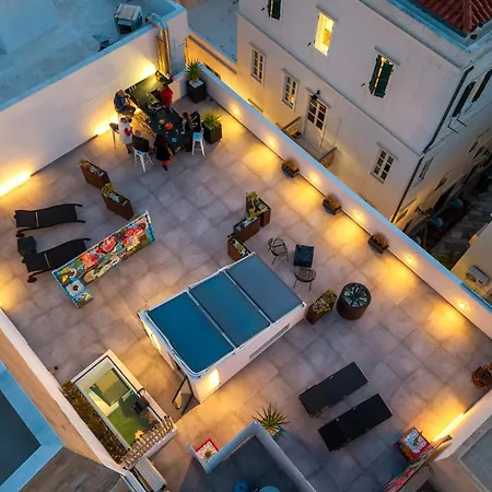 Apartment Pop Loft Gallery 24mq Ermoupoli