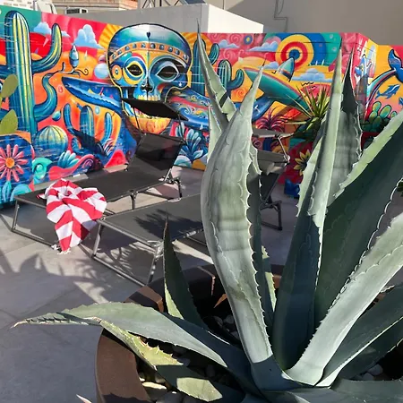 Artrock Experience - Pop Loft Gallery - 24mq - Hermoupoli Apartment