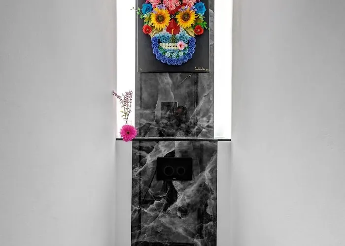 Daire Artrock Experience - Pop Loft Gallery - 24mq - Hermoupoli Ermoupoli